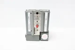 FIREYE 70D10 SOLID STATE BURNER MANAGEMENT CONTROLLER