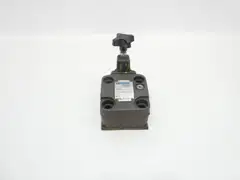VICKERS CG-06-CVY-50 SEQUENCE VALVE 2000PSI