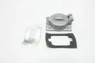 HUBBELL D-55049 TWIST LOCK OUTLET COVER
