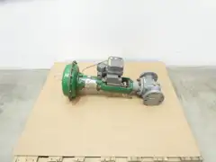 FISHER ET 667 SIZE 40 DVC6020 FLANGED STEEL PNEUMATIC CONTROL VALVE 2IN 300