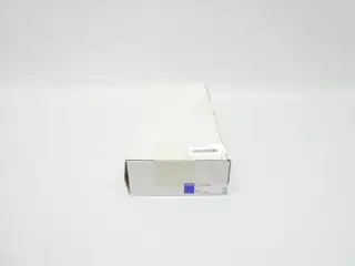 BOX OF 50 OMRON PYFZ-14-E RELAY BASE
