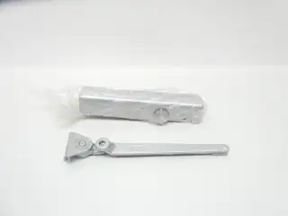 LCN 1461 MEDIUM-DUTY SURFACE MOUNTED DOOR CLOSER