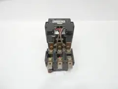 SQUARE D 8536 SF01 STARTER 240V-AC 100HP SIZE 4