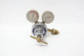 RADNOR 25-15 ACETYLENE GAS REGULATOR