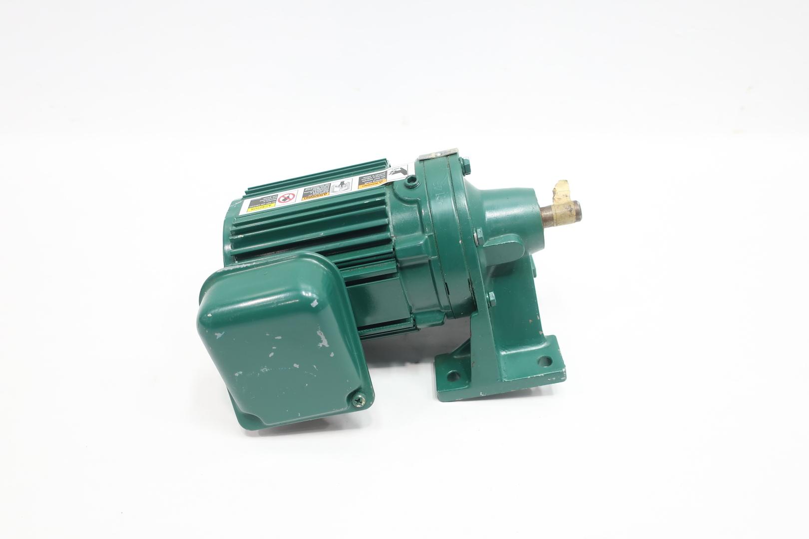 SUMITOMO SM-CYCLO TC-FX CNHM05-6075YA-8 1/2HP GEAR 8:1