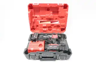 MILWAUKEE 2804-22 CORDLESS HAMMER DRILL 18V-DC 2000RPM 1/2IN