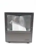 HUBBELL MVM-250P-265 MAGNULITER FLOODLIGHT FIXTURE 250W 480V-AC