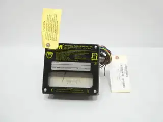 UFM SN-ASB5GM-4-200V.9-X17XU-C FLOW METER 0-5GPM