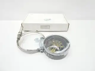 MERCOID DA-7035-804-8N PRESSURE SWITCH 120/240V-AC