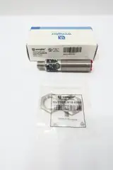 WENGLOR YD24PA3S836 REFLEX SENSOR W/ BACKGROUND SUPPRESSION 10-30V-DC