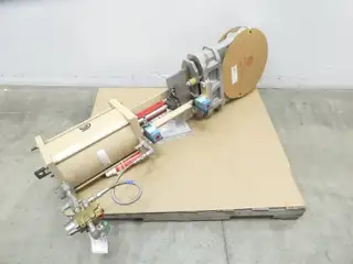 UNITED CONVEYOR UCC 150W PNEUMATIC ALUMINUM LUGGED KNIFE GATE VALVE 12IN 150
