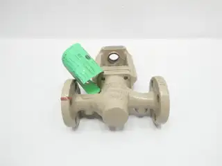 SAMSON 3241-00-A216WCC IRON FLANGED GLOBE VALVE 1/2IN
