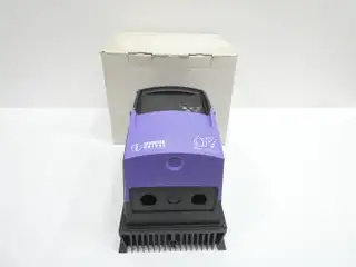 INVERTEK DRIVES ODE-2-32050-3H04X VFD DRIVE 5HP 200-240V-AC 0-500HZ 0-250V-AC