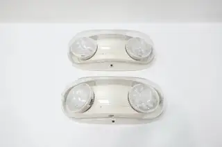 SET OF 2 LEONLITE SV238031-2P LED OUTDOOR EMERGENCY LIGHT