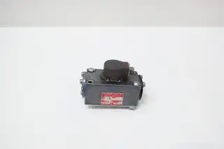 ABEX 425-1326 77031 JET-PIPE HYDRAULIC SERVO VALVE 1600PSI