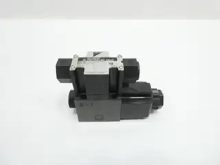 DAIKIN KSO-G02-2BA-30 HYDRAULIC SOLENOID VALVE 100V-AC