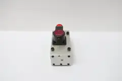MOOG 240-540-2 HYDRAULIC SERVO VALVE 3000PSI