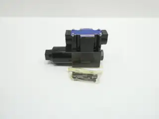 YUKEN DSG-01-2B2-D24-70-L DIRECTIONAL CONTROL VALVE