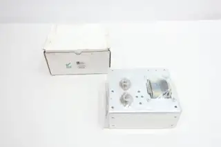 EGS SLS-24-024T REGULATED POWER SUPPLY 2.4A 24V-DC