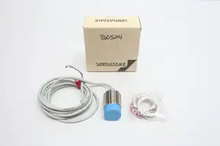 YAMATAKE FL7M-24J6ND PROXIMITY SENSOR 12/24V-DC