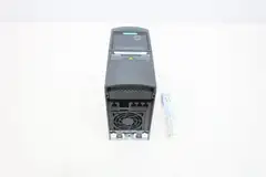 SIEMENS 6SE6440-2UC17-5AA1 MICROMASTER 440 DRIVE 0.75KW 0-240V-AC 0-550HZ