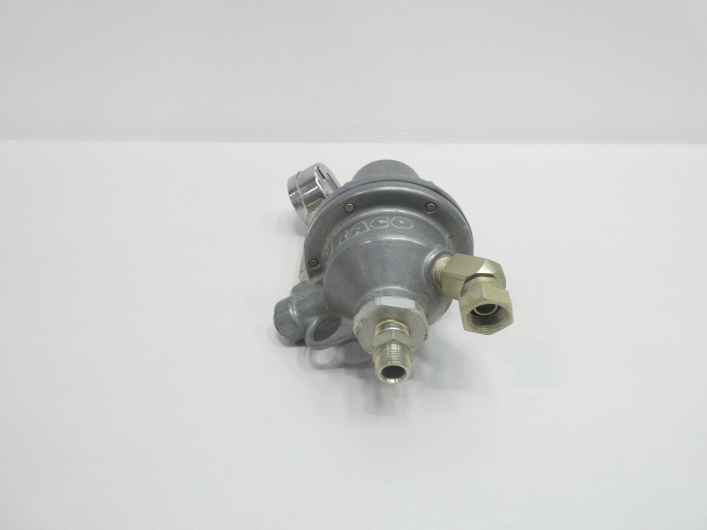 GRACO 206-661 HIGH PRESSURE FLUID REGULATOR 3000PSI 3/8IN NPT