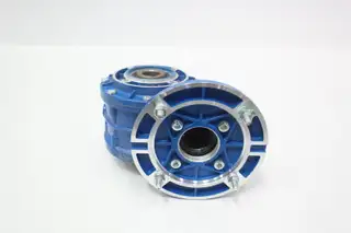 STM RMI63PG RIGHT ANGLE GEAR REDUCER 70:1