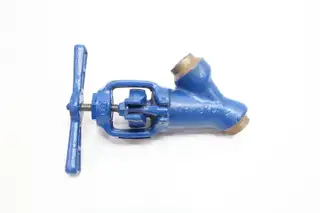 YARWAY 5627 WELDBOND MANUAL STEEL SOCKET WELD GLOBE VALVE 1/2IN 2700