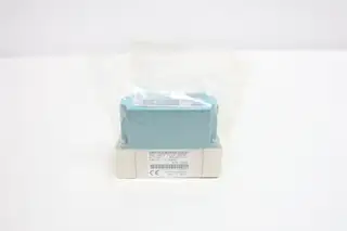 AZBIL CMS9500BSRN2000D0 GAS MASS FLOW METER 500ML/MIN