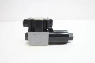 TOYOOKI HD3-2S-BCA-025B-WYD2 SOLENOID DIRECTIONAL CONTROL VALVE