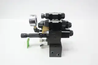 DAIKIN KS0-G02-2DA-30-E KS0-G02-2BA-30-E DIRECTIONAL CONTROL VALVE 100V-AC