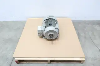 SIEMENS 1LE21012BC113AA3 GP10A MOTOR 254T 7.5HP 1175RPM 575V-AC 3PH