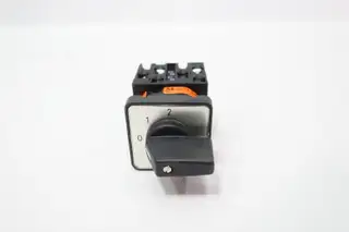 KLOCKNER MOELLER TO-3-8280/E STEP CONTROL SWITCH 690V-AC