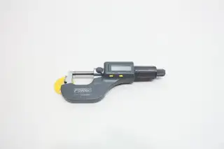 FOWLER IP54 OUTSIDE MICROMETER 0-1IN 0.00005IN
