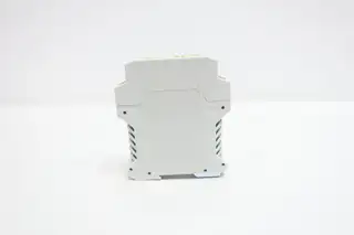 EUCHNER ESM-BA301P SAFETY RELAY 24V-AC/DC