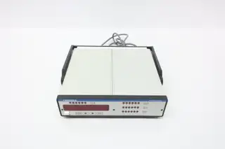 OMEGA DP85T-A0V DIGITAL TEMPERATURE INDICATOR