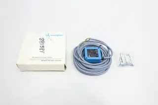 WENGLOR YP06MGVL-P24 HIGH PERFORMANCE DISTNACE SENSOR 18-30V-DC