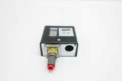 PENN P70DA-2 PRESSURE SWITCH 50-500PSI