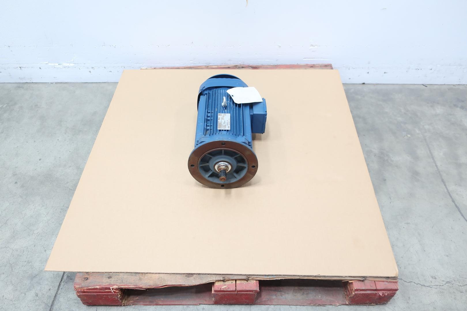 SEW EURODRIVE DRN132S4/FG/C/DH MOTOR 7.5HP 1768RPM 230/460V-AC 3PH