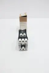 FUJI SC-E04/G MAGNETIC CONTACTOR 24V-DC 25A AMP 7.5KW