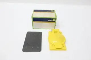 LEVITON 7420-CR DEVICE RECEPTICLE WALLPLATE WEATHER RESISTANT