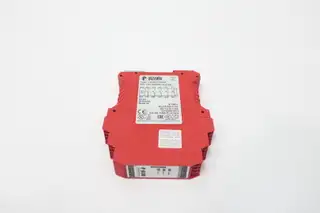 PIZZATO CS AR-07M024 SAFETY RELAY 24V-AC/V-DC