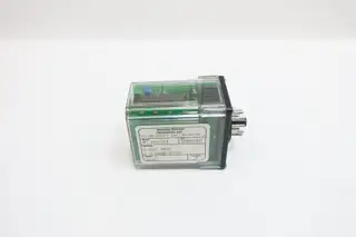 ABSOLUTE PROCESS API 4400-303 PLUG-IN RELAY 0-10V-DC