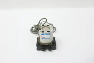 KONDOH HD-3MS-N0 PNEUMATIC GRIPPER HAND AND CHUCK