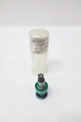 MOOG XCB10039-000-00 2-WAY HYDRAULIC CARTRIDGE VALVE