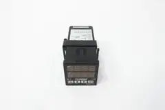 OMEGA PHCN-70 1/16 DIN PH CONTROLLER