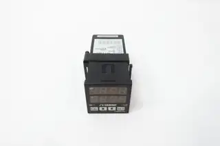 OMEGA PHCN-70 1/16 DIN PH CONTROLLER