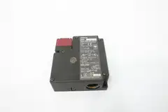 OMRON D4DL-2DFG-B INTERLOCKING SAFETY SWITCH 115V-AC