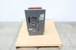 WESTINGHOUSE DS-632 LOW VOLTAGE POWER CIRCUIT BREAKER 3200A AMP 600V-AC