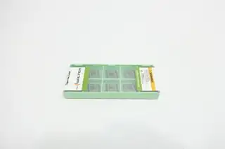 PACK OF 10 WALTER CNMG120408-FP5 WKP01G CARBIDE INSERT